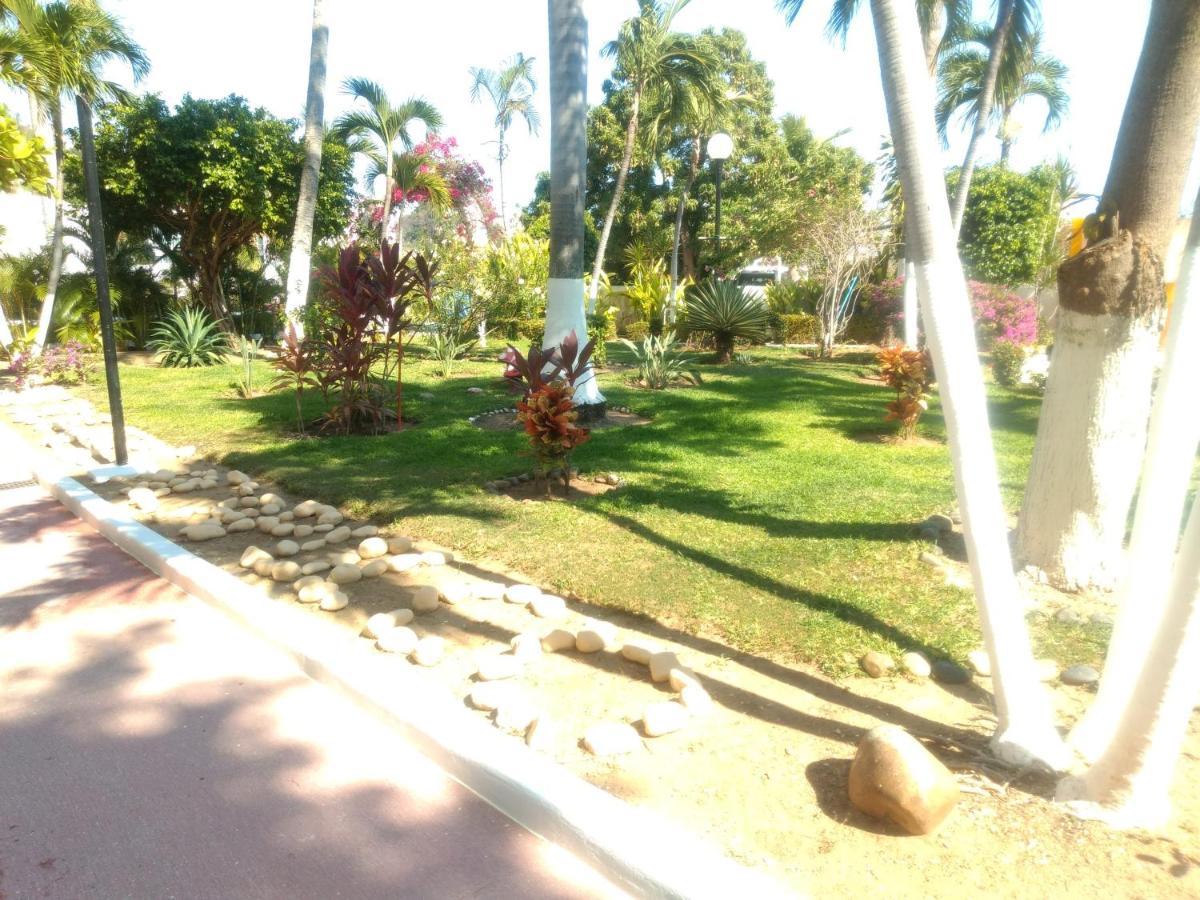 Twin Towers Departamento Vip Playa Acapulco Apartment Exterior photo